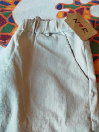 Pantalón beige