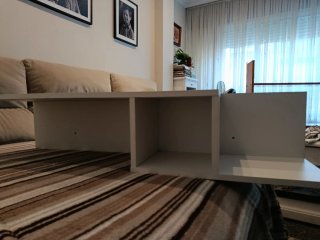 Estantería blanca de madera