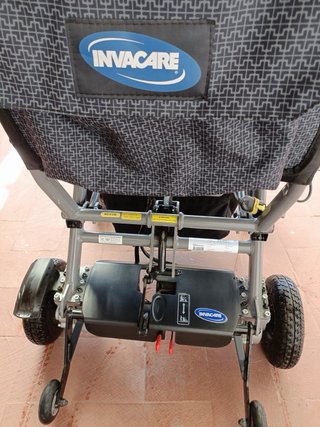 Silla de ruedas eléctrica plegable Kompas