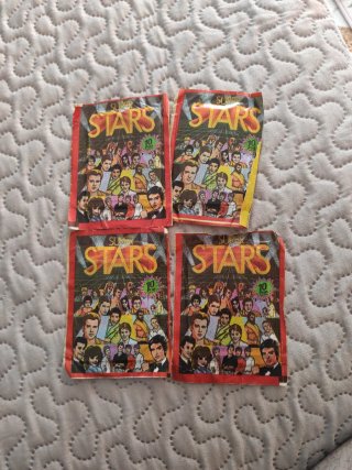 4 Sobres Cromos Super Stars