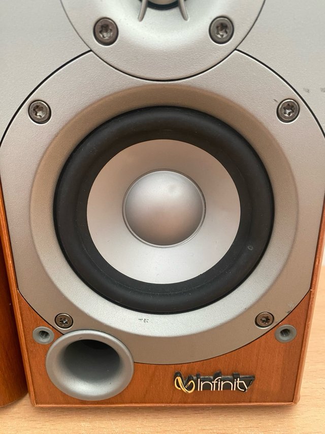 Altavoces Infinity Primus HCS SAT