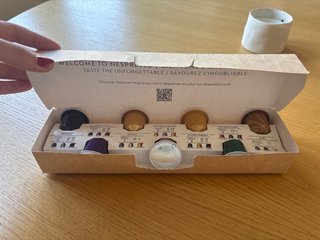 Cafetera Nespresso Inissia DeLonghi Negra NUEVA