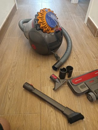 Dyson Big Ball Multifloor 2 Aspirador (2 años)
