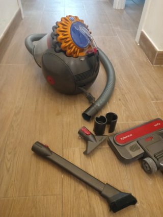Dyson Big Ball Multifloor 2 Aspirador (2 años)