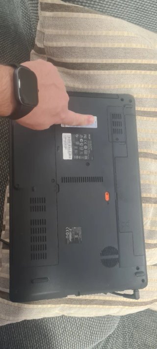 Acer Aspire 5750G Portátil i5 4GB RAM 120 gb SSD