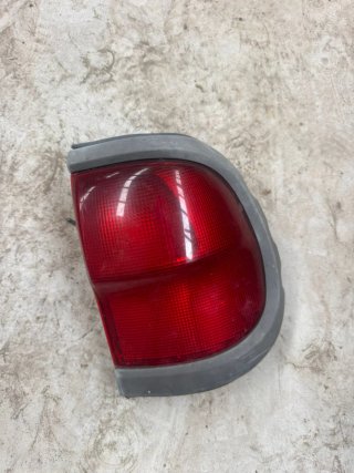 Pilotos Nissan Terrano II