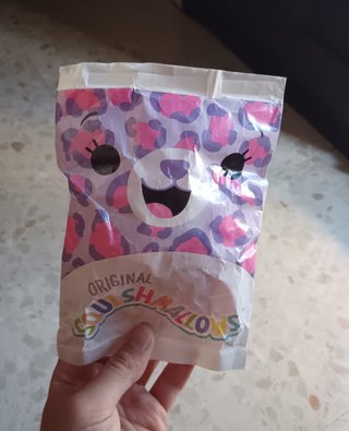 Peluche Squishmallows Leopardo Rosa