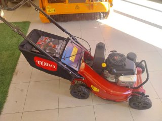 Cortacésped Toro Rojo