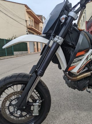 KTM 690 SMC 2010 Supermotard