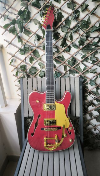 ¡REBAJÓN! Guitarra Telecaster Thinline ¡Nueva! 3kg