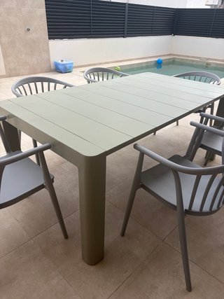 Mesa de jardín gris/verde