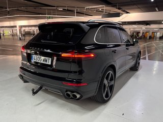 Porsche Cayenne 2015