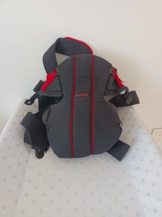 Mochila Portabebés BabyBjörn Negra/Roja