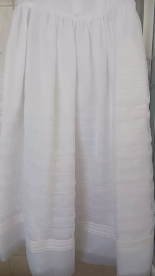 Precioso vestido de comunión blanco y rosa