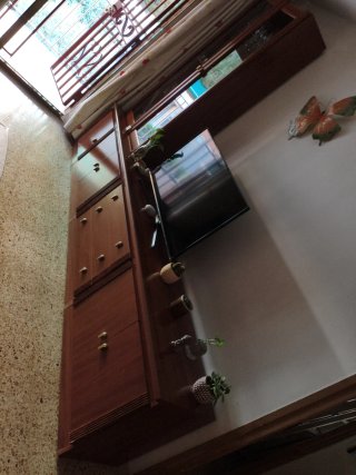 Mueble de comedor madera