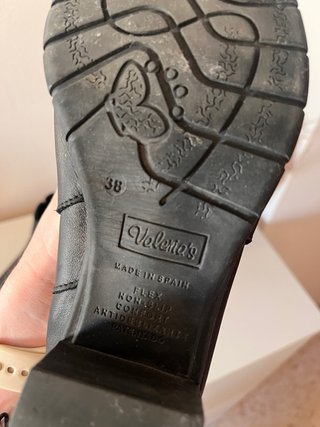 Botines negros de piel