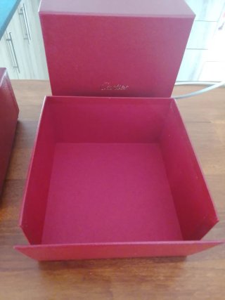 Caja Cartier Pulsera Roja