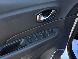 Renault Captur LIMITED 1.3 TCE 130 GPF