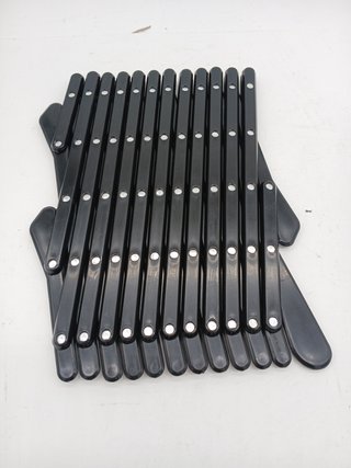 TRIXIE Rejilla Ventilación para Coche, 30-110 cm, Negro, Perro