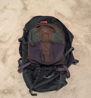 Mochila Osprey Marrón y Verde