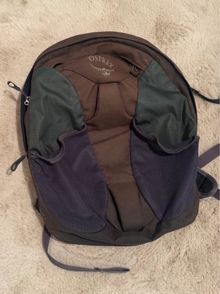 Mochila Osprey Marrón y Verde