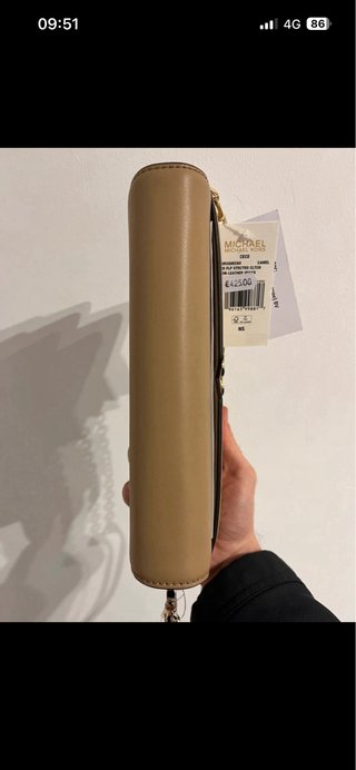 Michael Kors - Borsa a tracolla / Mano camel.