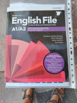 English file libro de inglés a1/a2