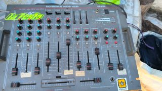 Mesa de mezclas DJ 8 canales