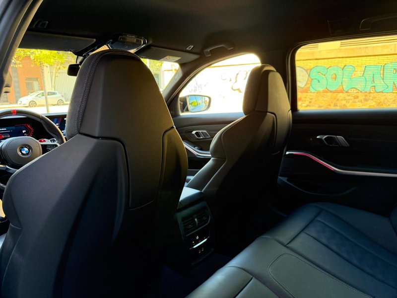BMW Serie 3 2024, foto 14