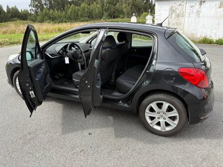 Peugeot 207 2006