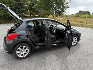 Peugeot 207 2006