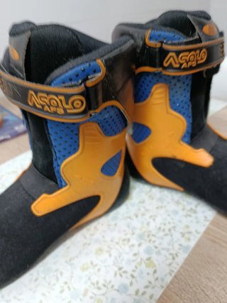 Botas Asolo Negras y Naranjas
