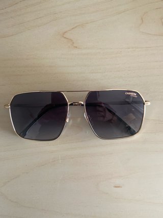Gafas de sol Carrera doradas y grises