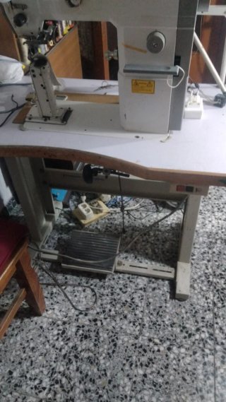 Máquina de coser industrial para calzado