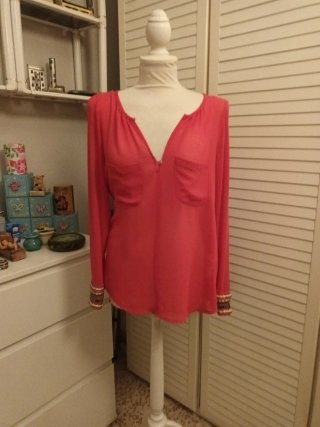 Camisa elegante rosa