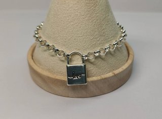 Bracciale in Argento con Maglie Tonde e Lucchetto Love