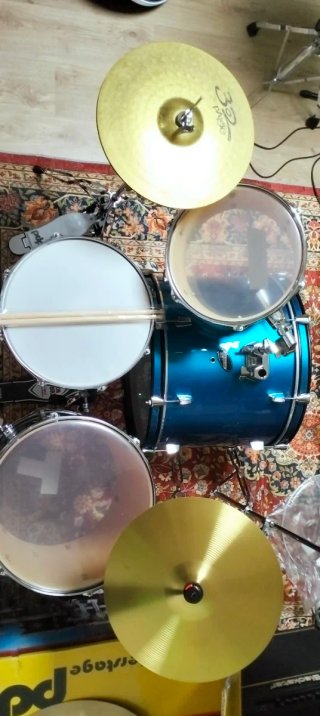 Batería Acústica Ludwig Accent Blue Sparke