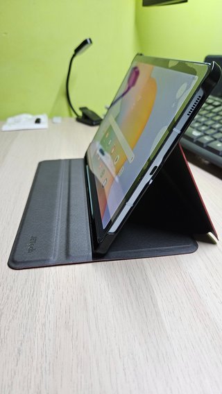 Samsung Galaxy Tab S6 Lite