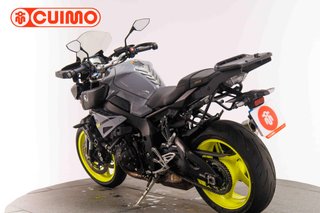 YAMAHA MT 10