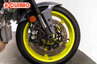 YAMAHA MT 10