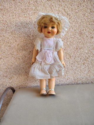 Muñeca colección. Años 40 Vestido Novia o comunión