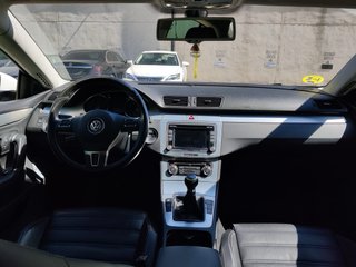 Volkswagen Passat CC 2010