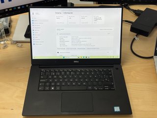 Dell XPS 15 9560