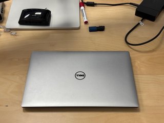 Dell XPS 15 9560