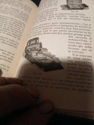 Libro del doctor Pedretti manual de automovilista