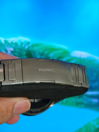 Huawei Watch 5 version de titanio