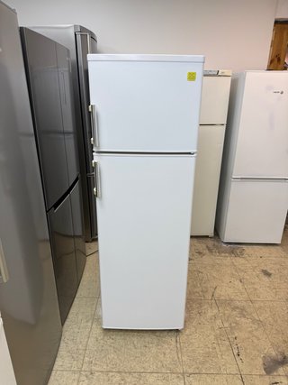 Nevera Pequeña Estrecha 1.70m con garantía