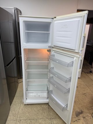Nevera Pequeña Estrecha 1.70m con garantía
