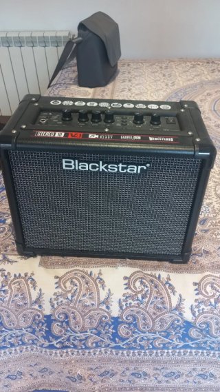 Guitarra Eléctrica Infantil + Amplificador