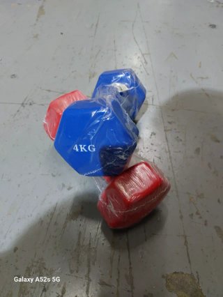 2 MANCUERNAS DE 4 KILOS CADA UNA
